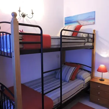 Semesterbostad Casa Leyna *