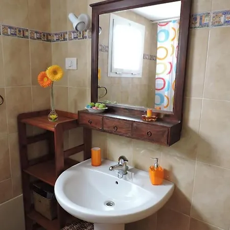 Semesterbostad Casa Leyna